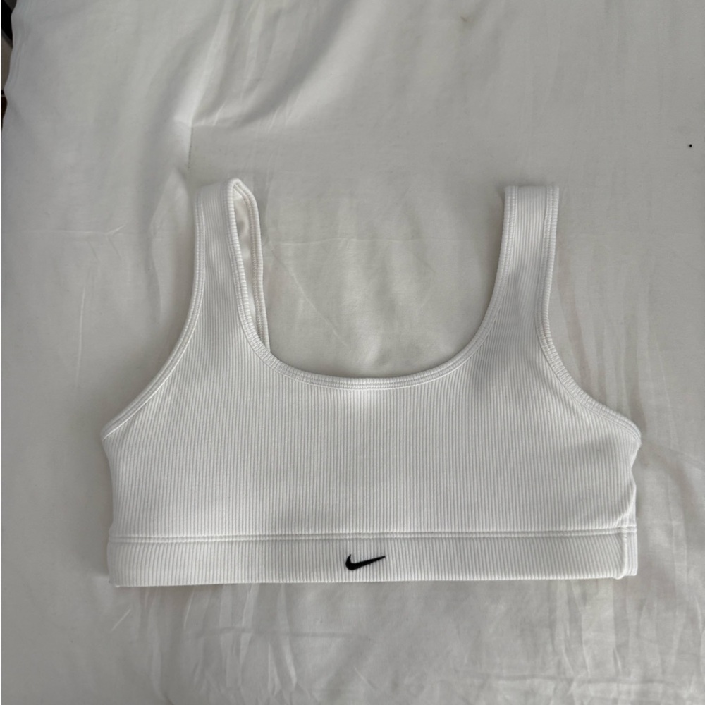 Nike Alate Dri-FIT White Sports Bra